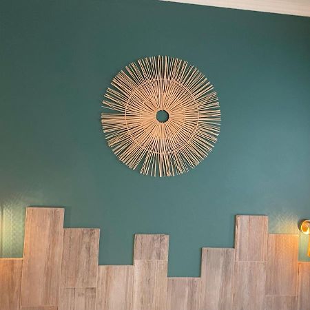 Au Tapis De Sable Hotel แซ็งต์-ซีร์-ซูร์-แมร์ ภายนอก รูปภาพ