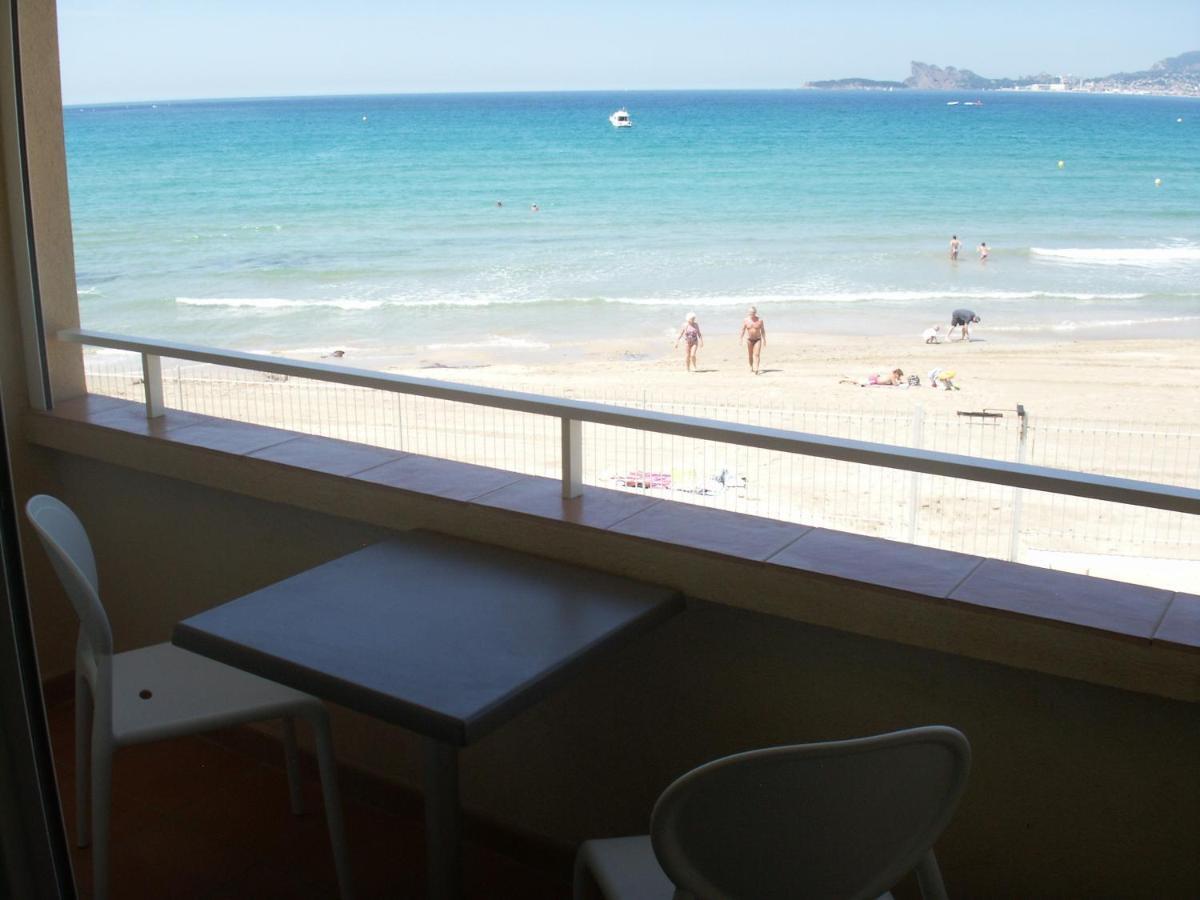 Au Tapis De Sable Hotel แซ็งต์-ซีร์-ซูร์-แมร์ ภายนอก รูปภาพ